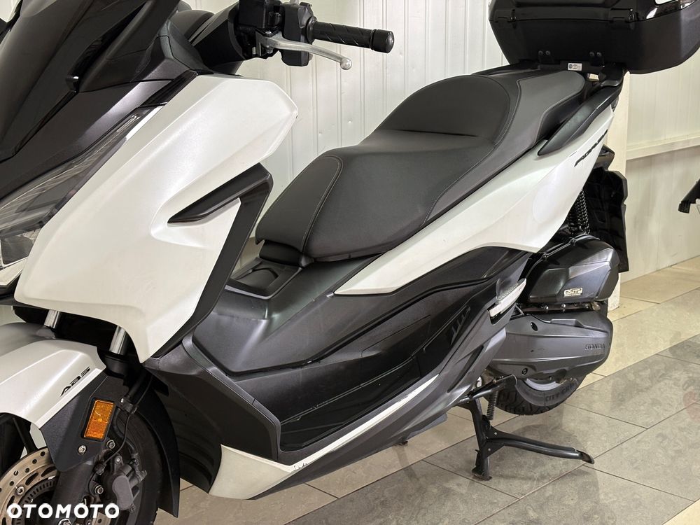 Honda NSS - 12