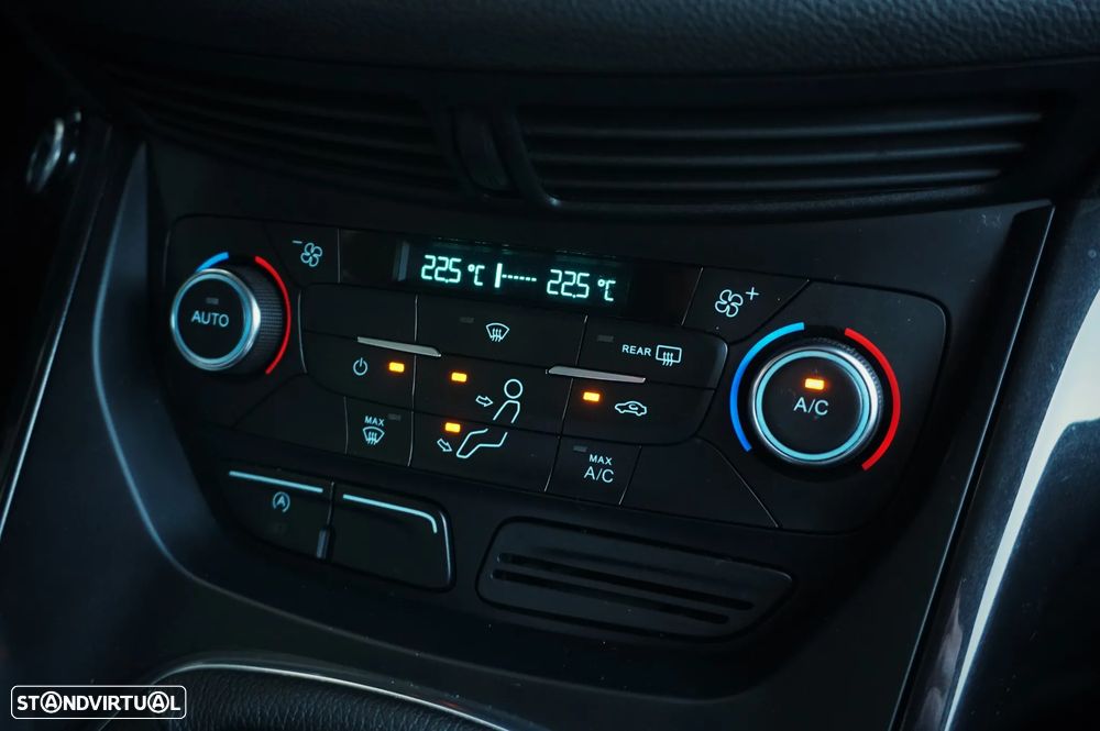 Ford Kuga 1.5 TDCi Titanium - 35