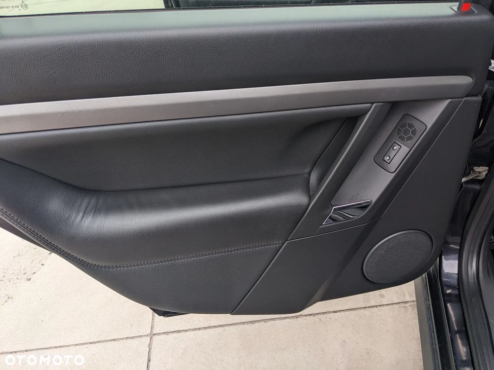 Opel Vectra 1.9 CDTI Cosmo - 21