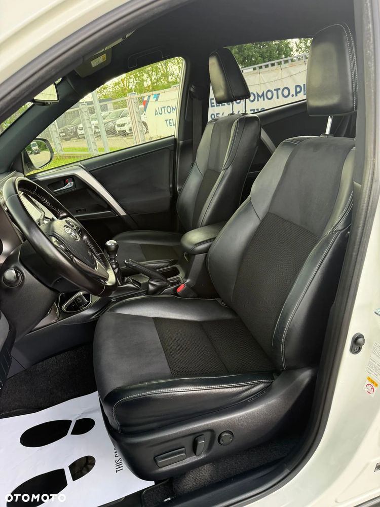 Toyota RAV4 2.0 D-4D 4x2 Start-Stop Executive - 10
