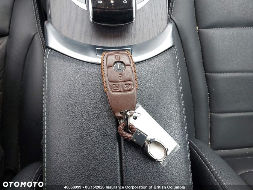Mercedes-Benz Klasa C 300 4Matic 9G-TRONIC AMG Line - 19