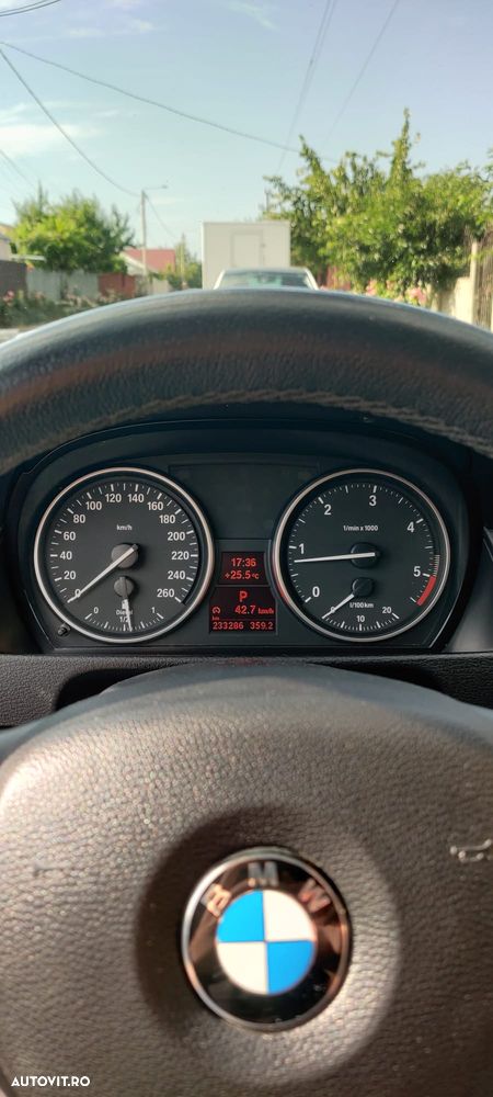 BMW X1 xDrive18d Aut. xLine - 25