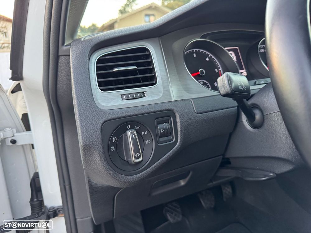 VW Golf 1.6 TDi Trendline - 18