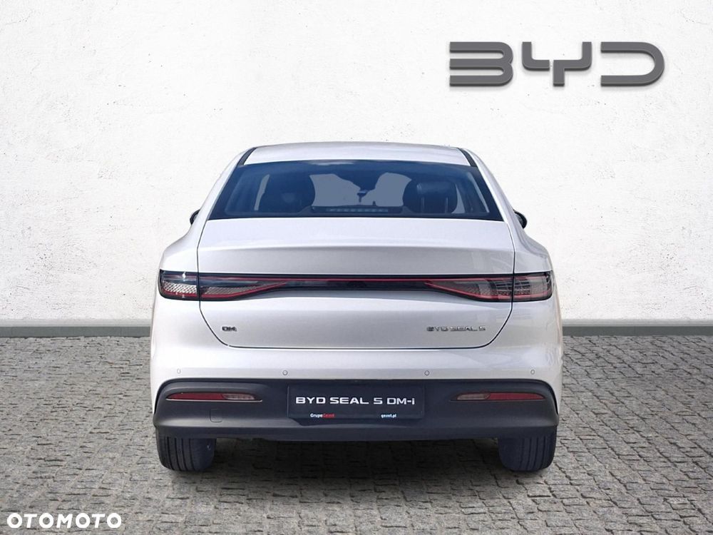BYD Seal 5 - 4