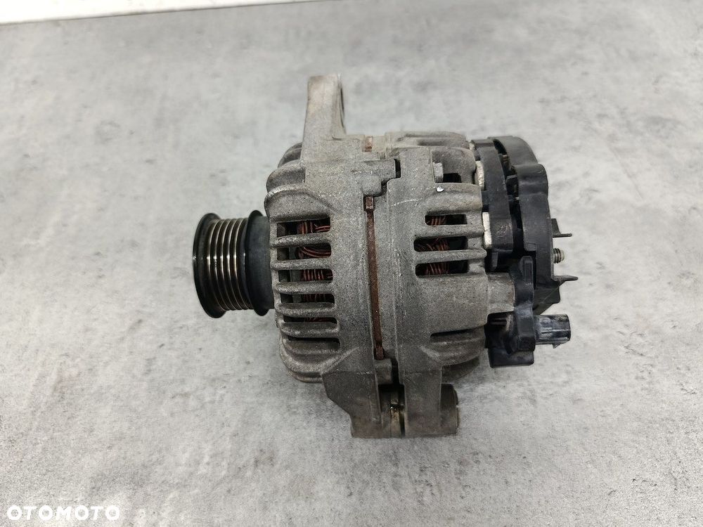 ALTERNATOR OPEL ASTRA H 13229990 0124325172  BOSCH 1.9 CDTI - 2