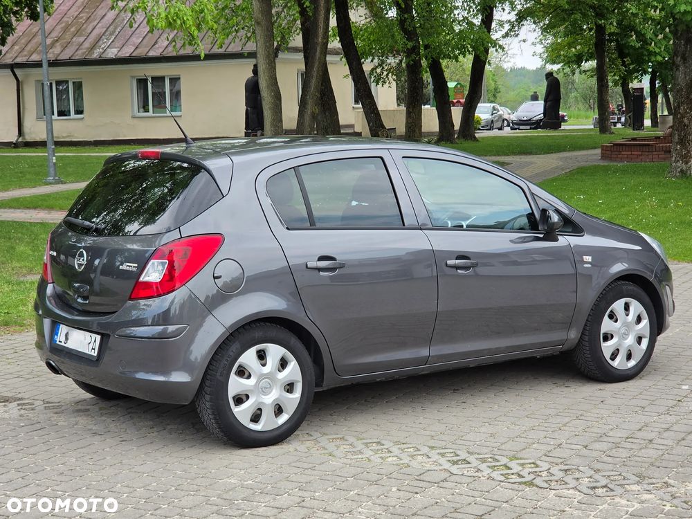 Opel Corsa - 13
