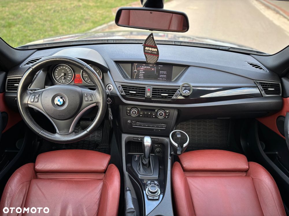 BMW X1 - 16