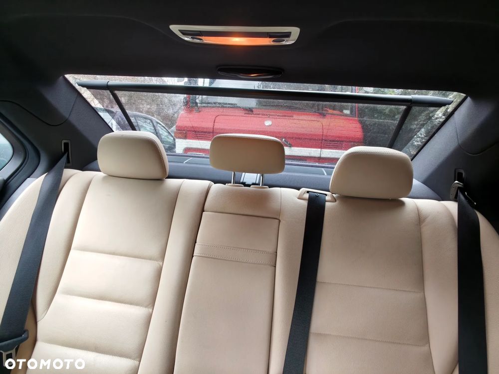 Mercedes-Benz Klasa C 250 CDI DPF (BlueEFFICIENCY) Avantgarde - 6