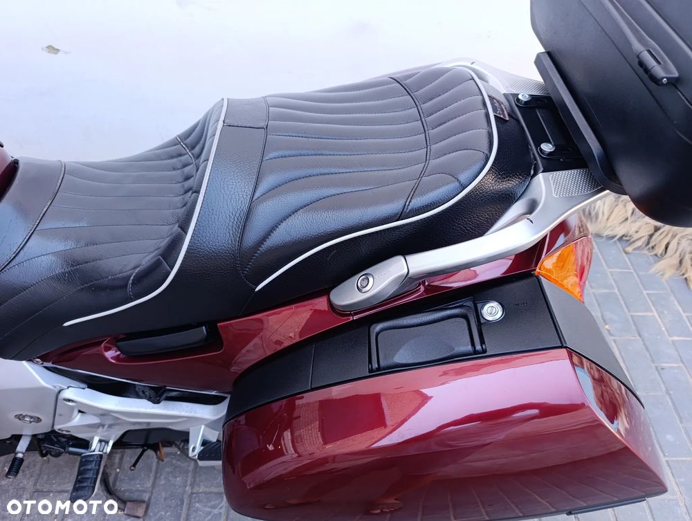 Honda ST - 17