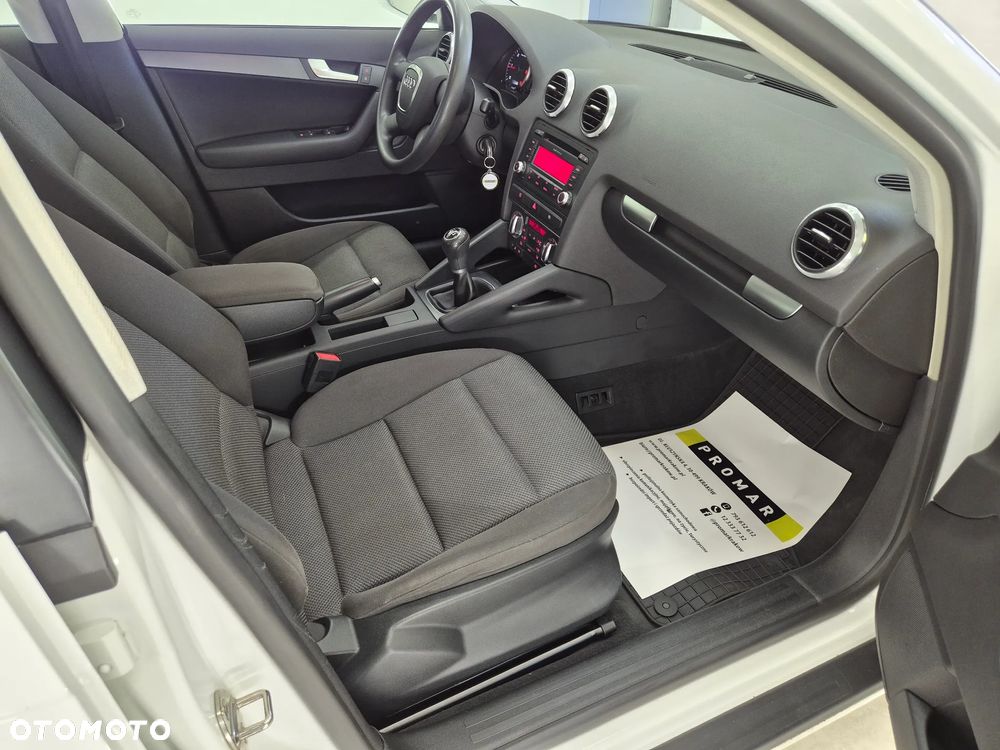Audi A3 Sportback 1.9 TDI DPF Ambition - 28