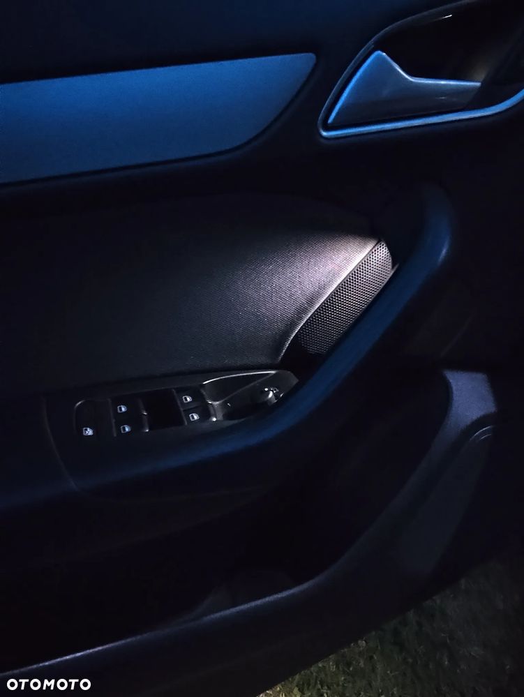 Audi Q3 2.0 TDI - 21