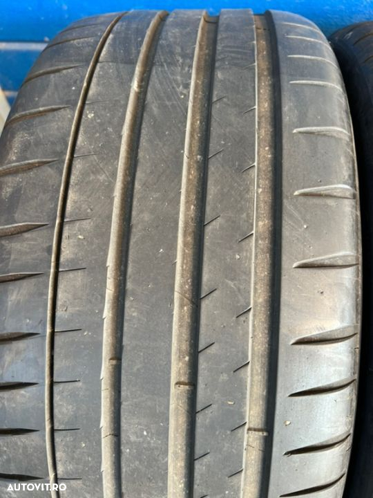 vând 4 anvelope 235/35/19 Michelin de vară second - 4