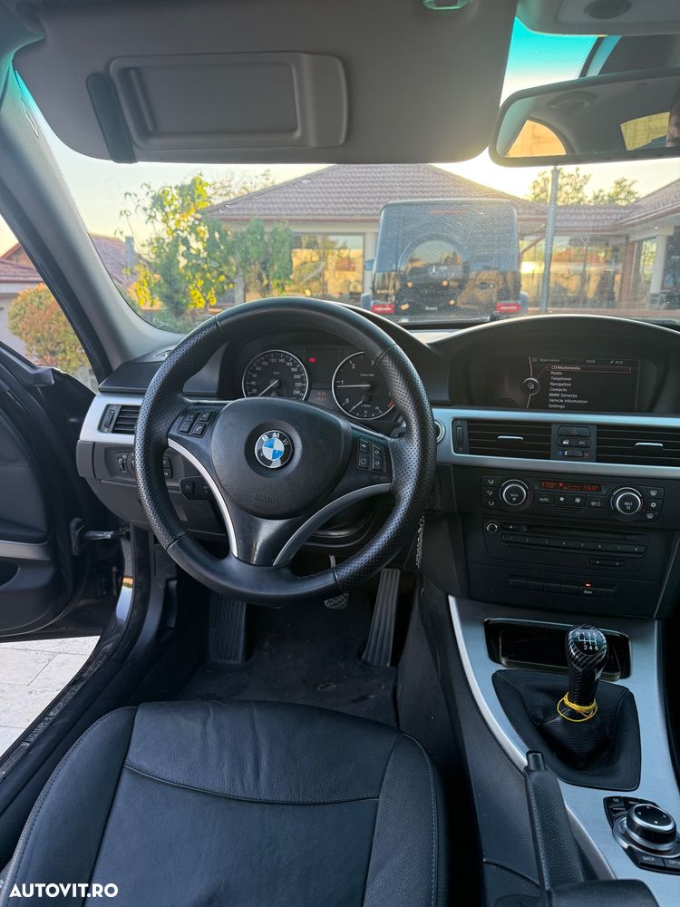 BMW Seria 3 320d - 11
