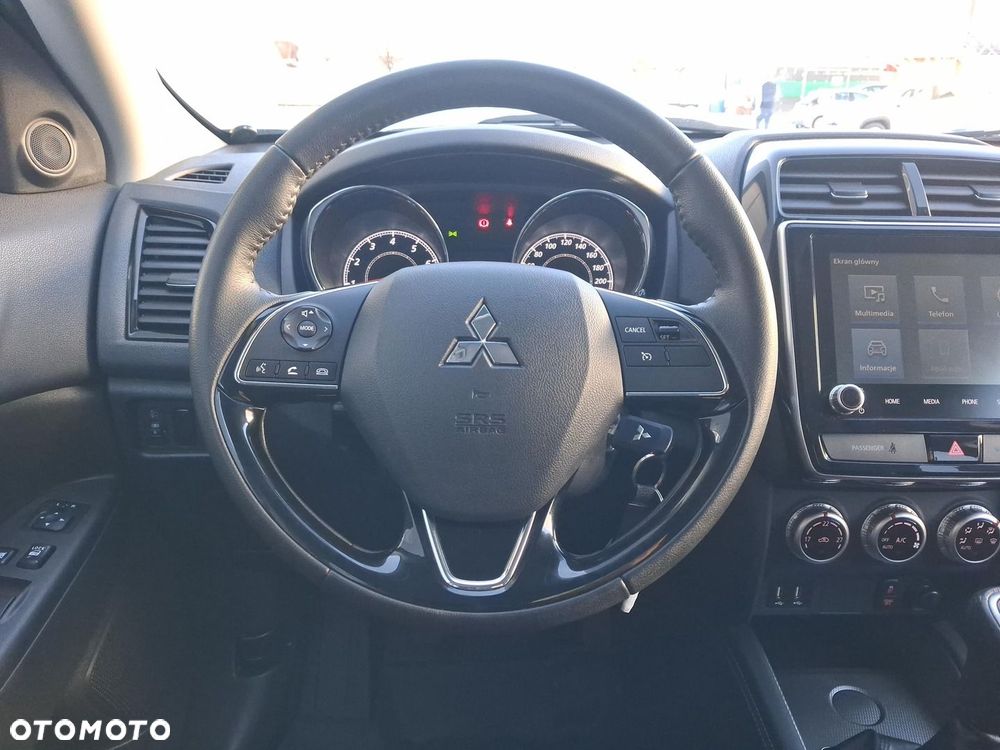 Mitsubishi ASX 2.0 Intense - 21