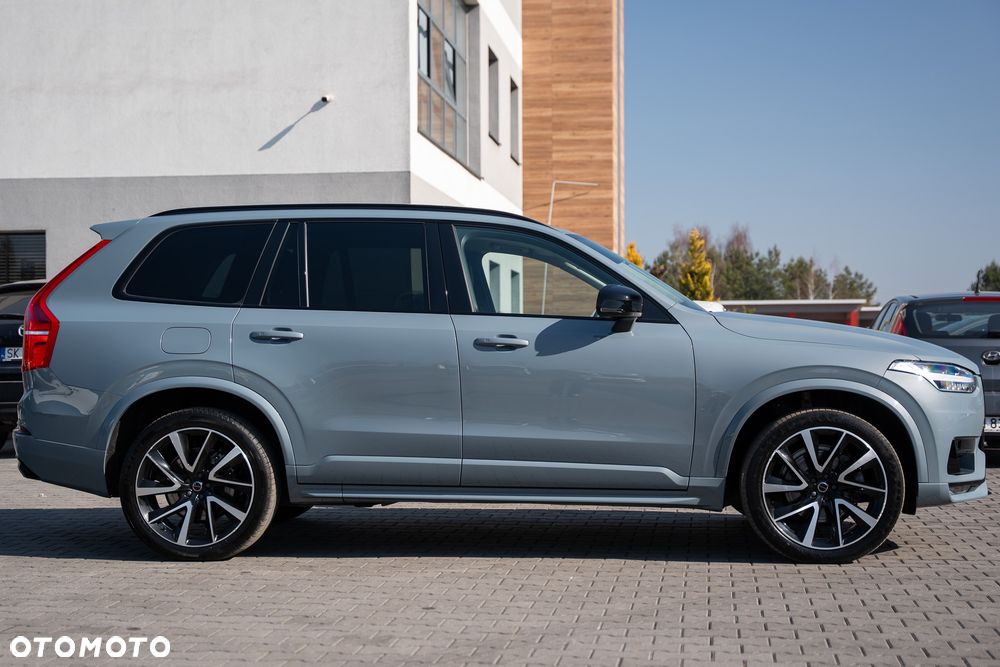 Volvo XC 90 B5 D AWD Ultimate Dark - 17