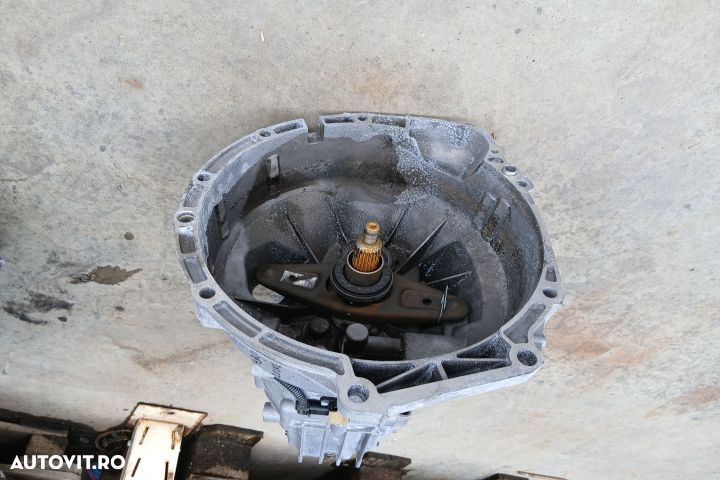Cutie de viteze manuala 143 CP 2170017396 2170020197 143 CP 217001739 - 2