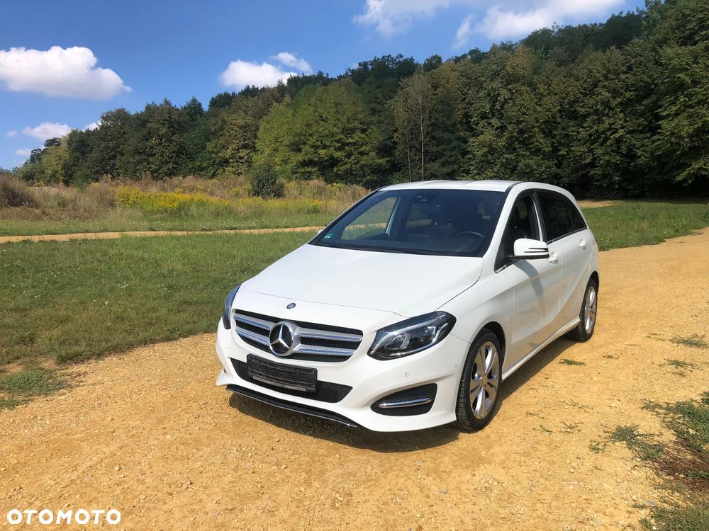 Mercedes-Benz Klasa B 180 - 2