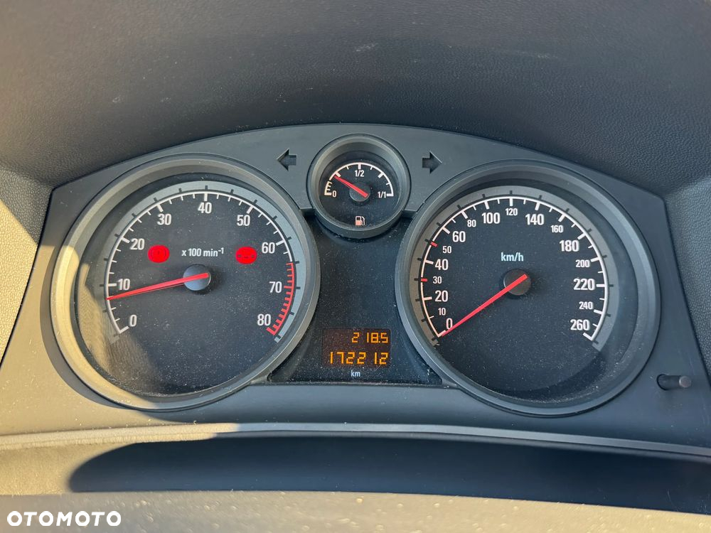 Opel Astra GTC 1.4 - 15