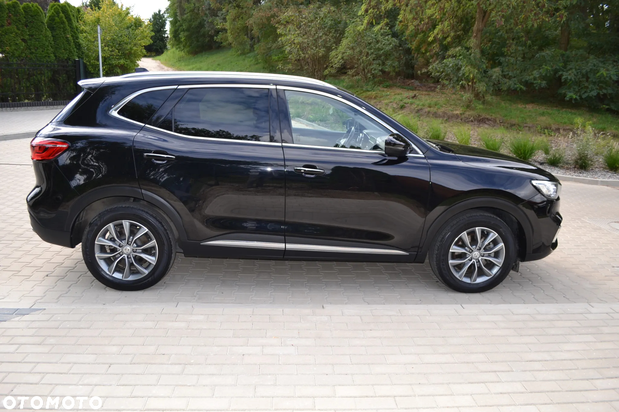 MG HS 1.5 T-GDI Exclusive DCT - 5