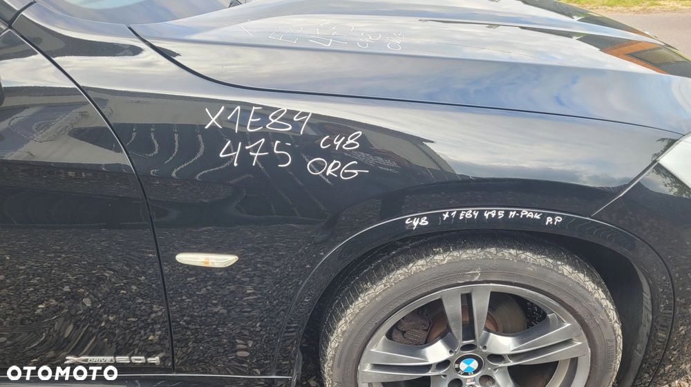 BŁOTNIK PRAWY PRZÓD PRZEDNI BMW X1 E84 475 BLACK SAPPHIRE ORG LAKIER C48