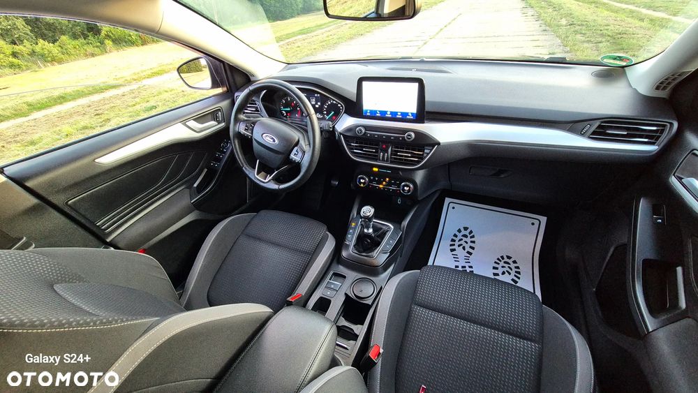 Ford Focus 2.0 EcoBlue Titanium - 17