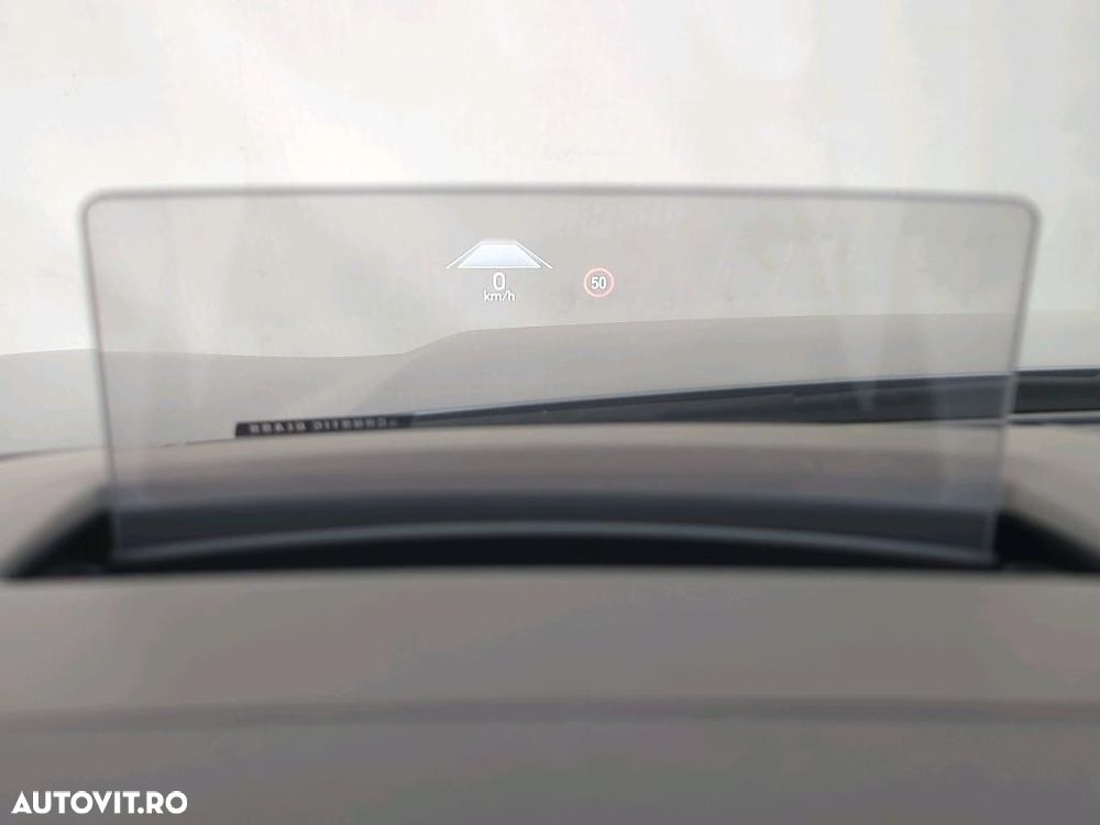 Ford Kuga - 13