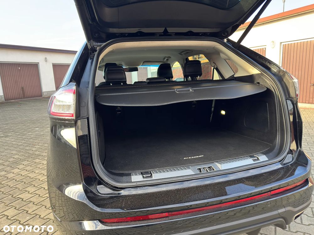 Ford Edge 2.0 TDCi Bi-Turbo 4x4 Sport - 32