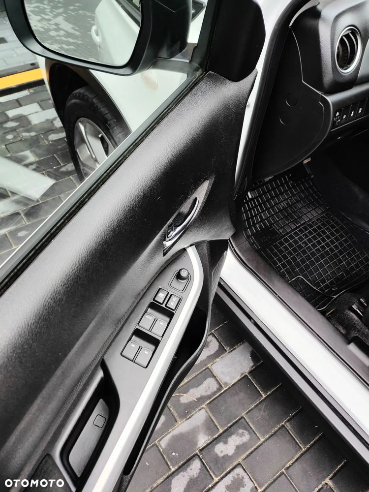 Suzuki Vitara 1.6 Premium 2WD - 22