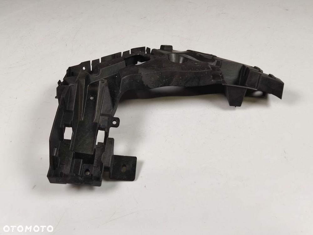 VOLVO XC40 17-21r Ślizg Zderzaka Tylnego Prawy - 2