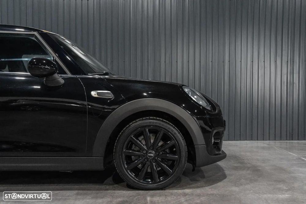 MINI 5 Portas Cooper D - 35