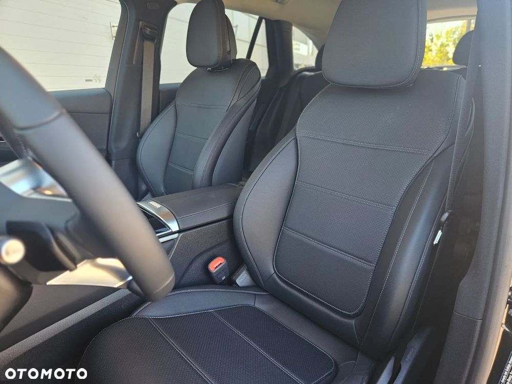 Mercedes-Benz GLC 200 d mHEV 4-Matic Avantgarde - 32