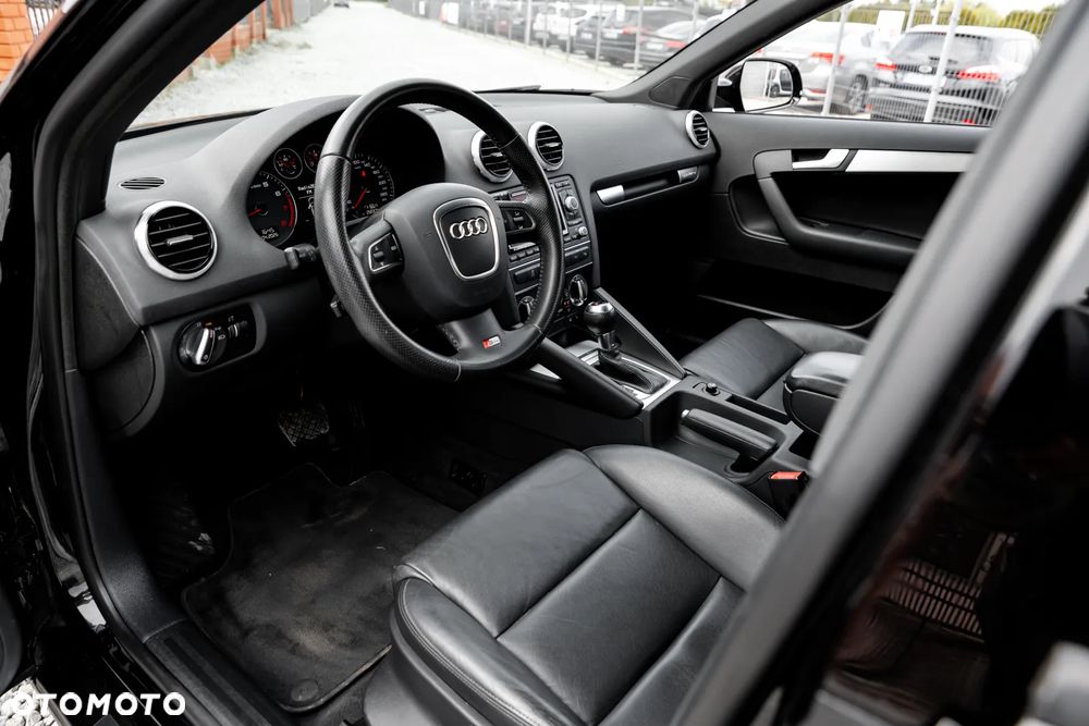 Audi A3 Sportback 2.0 TFSI quattro S tronic S line Sportpaket - 19
