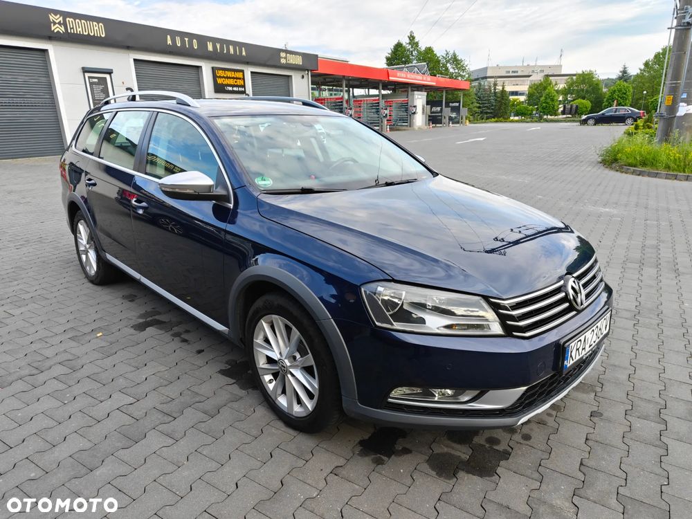 Volkswagen Passat - 2