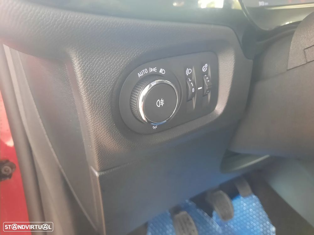 Opel Corsa 1.2 T GS - 30