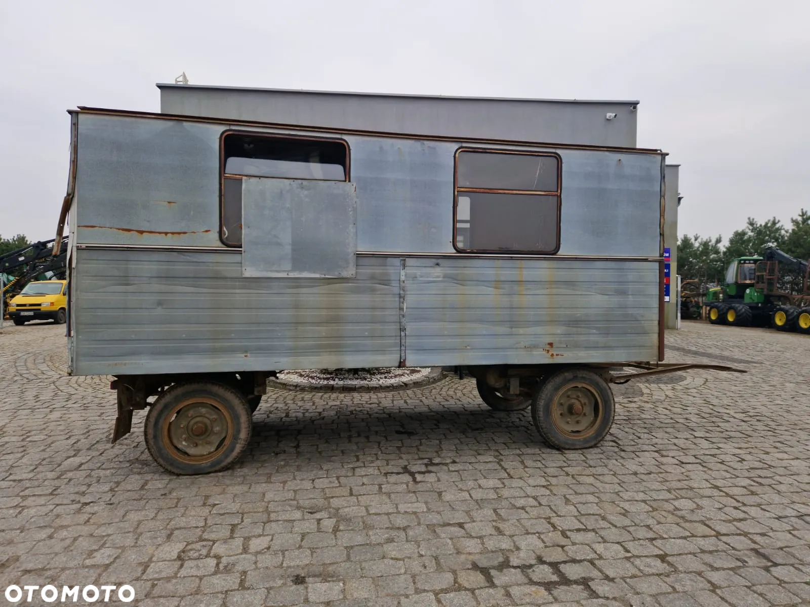 Przyczepa do przewozu osób - 3