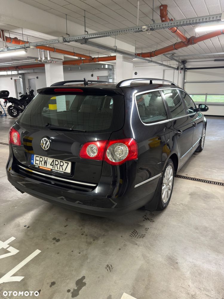 Volkswagen Passat 2.0 TDI DPF Comfortline - 27