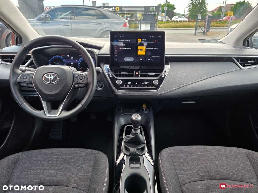 Toyota Corolla - 19