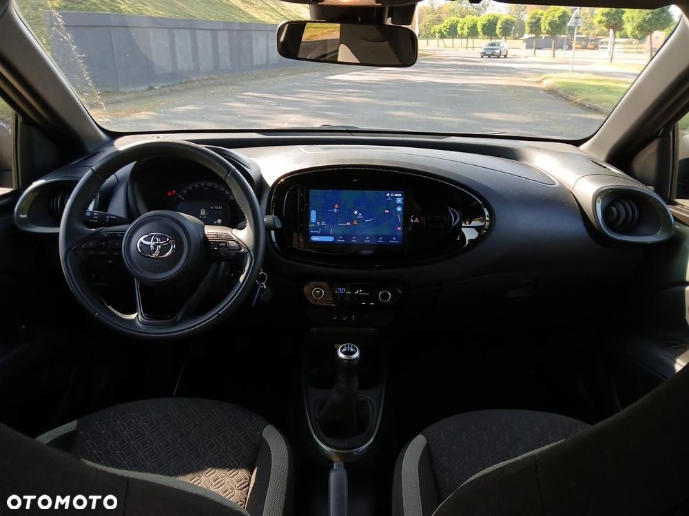 Toyota Aygo X 1.0 VVT-i Style - 11