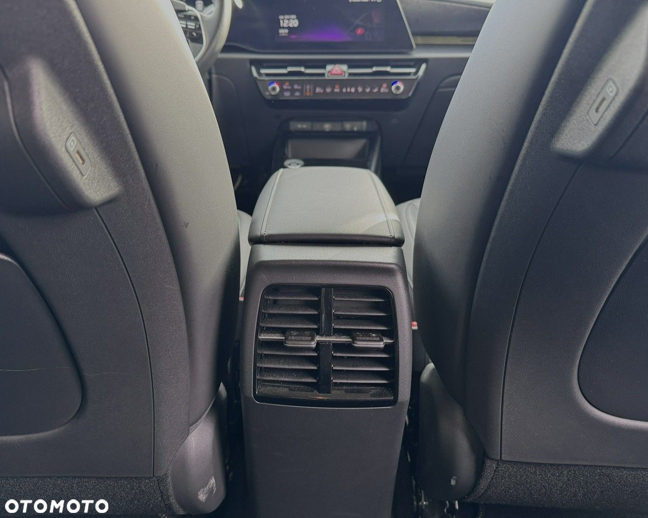 Kia Niro e-Niro 64kWh XL - 30
