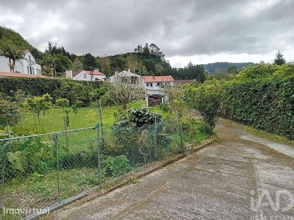 Moradia isolada T4 em Furnas de 250 m2 - Grande imagem: 4/20
