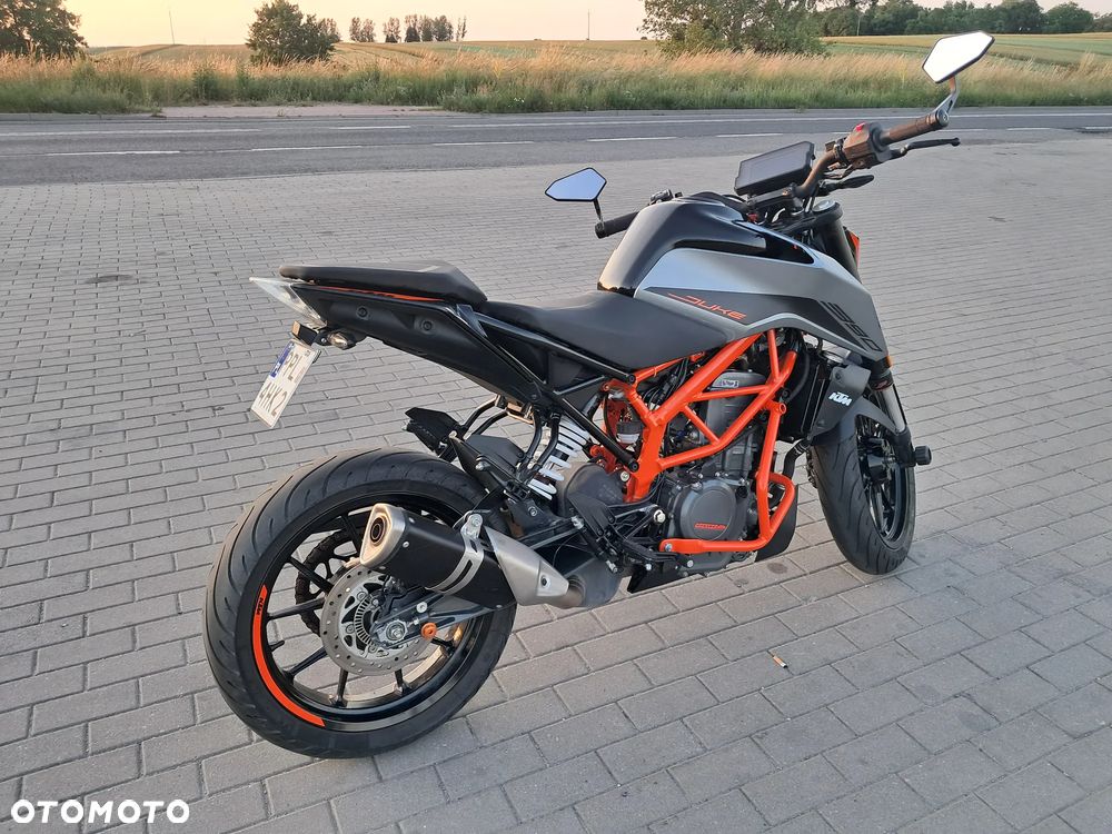KTM Duke - 4