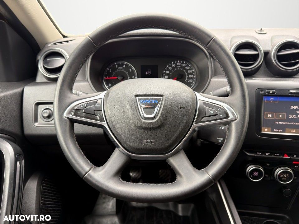 Dacia Duster 1.5 dCi 4x4 SL Connected by Orange - 16