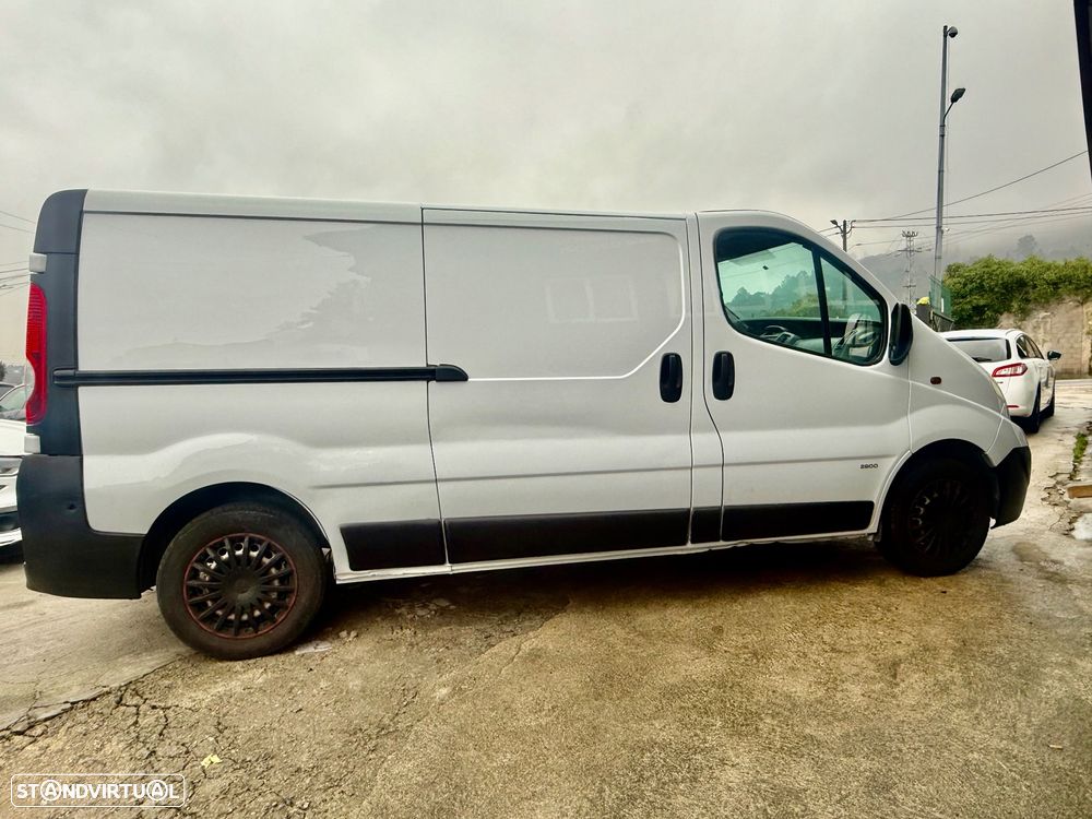 Opel Vivaro longa - 41