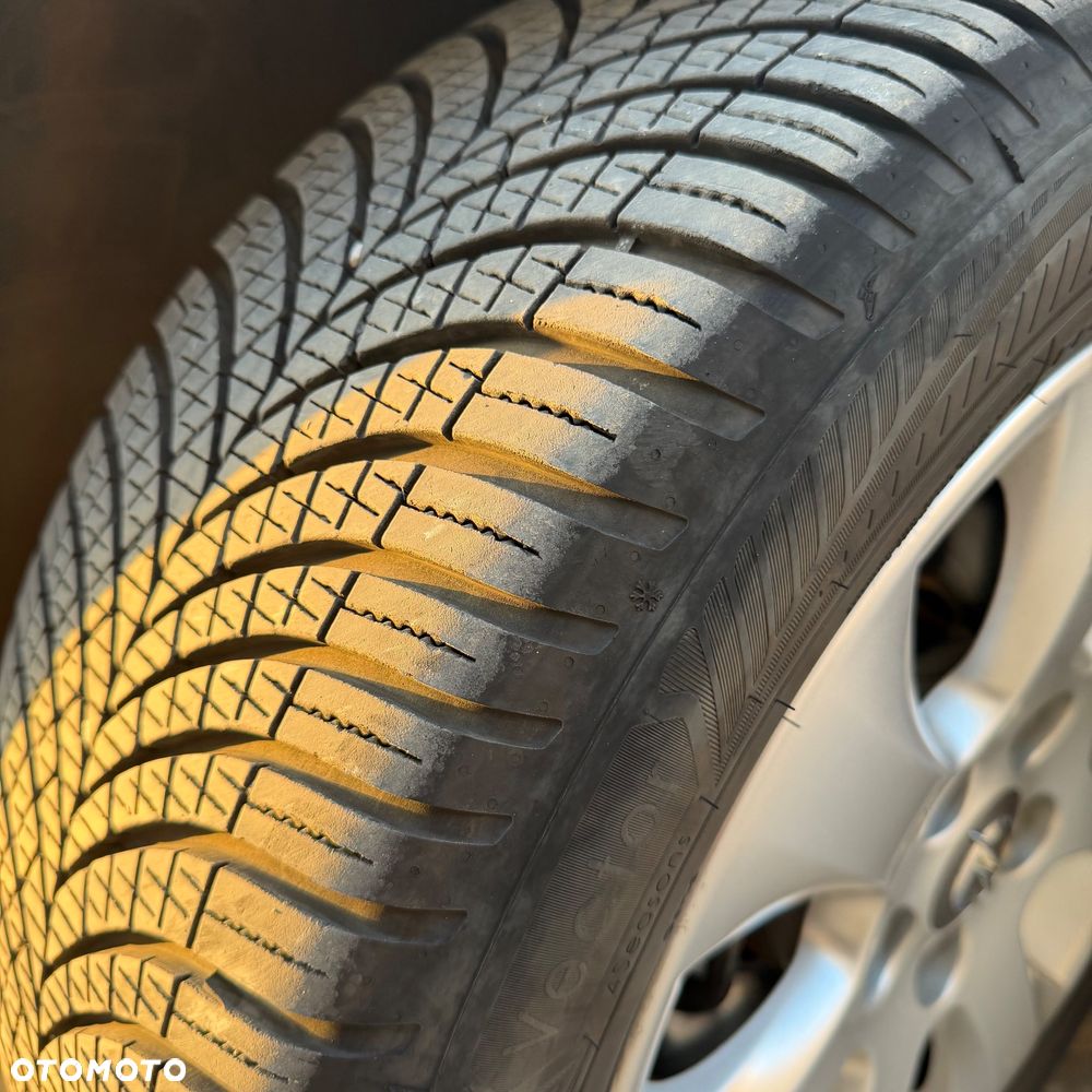 Opel Insignia 2.0 CDTI automatik Innovation - 27