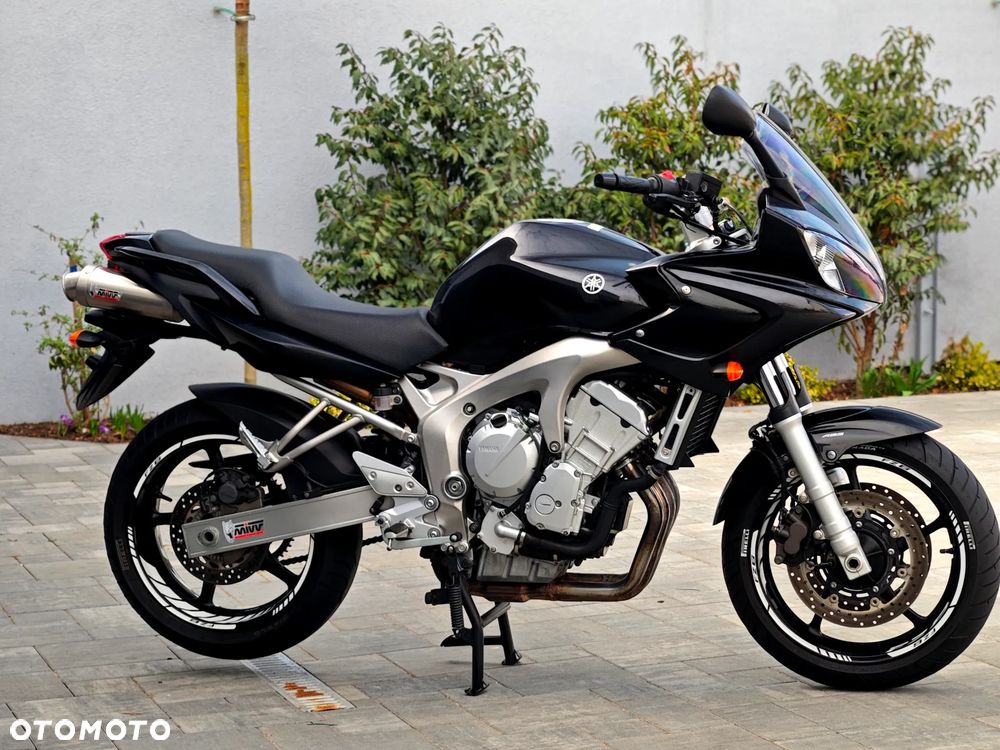 Yamaha FZ6 - 22