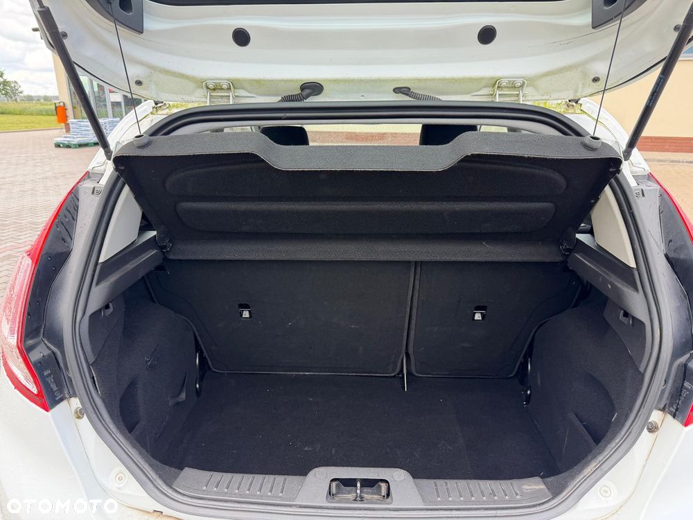 Ford Fiesta 1.0 EcoBoost Titanium X - 11