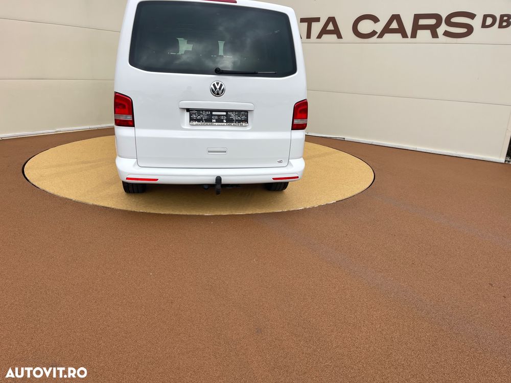 Volkswagen Caravelle - 12