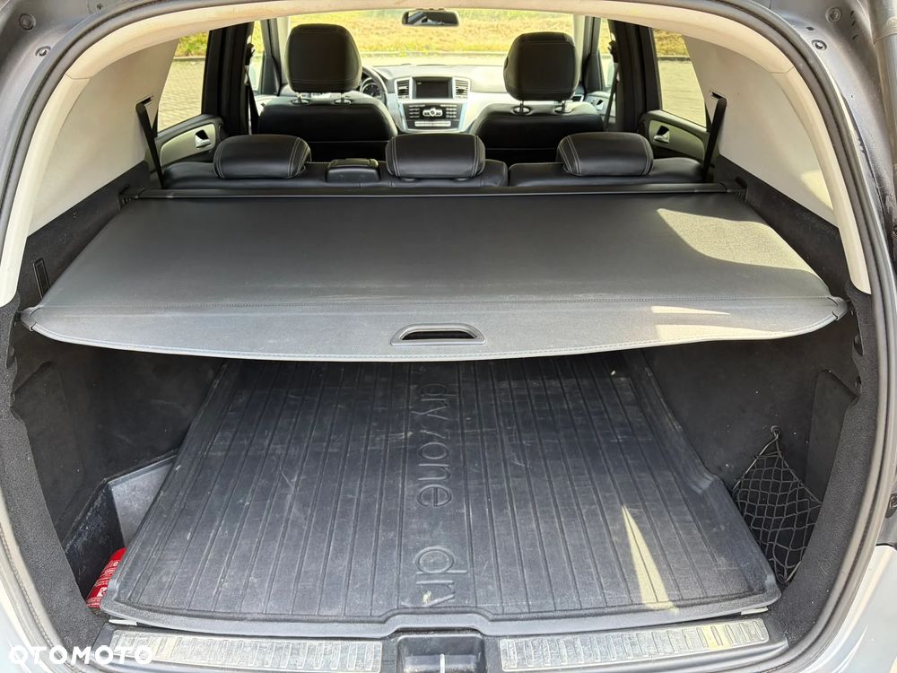 Mercedes-Benz ML 350 BlueTEC 4-Matic - 25