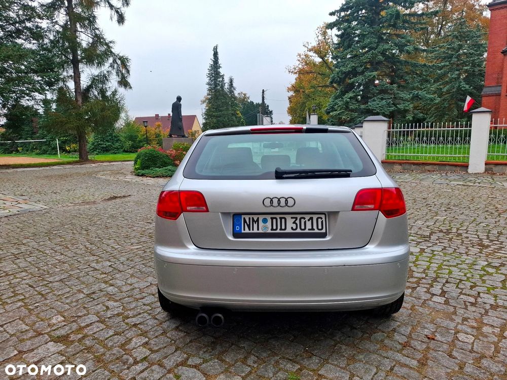 Audi A3 Sportback 1.4 TFSI Attraction - 5