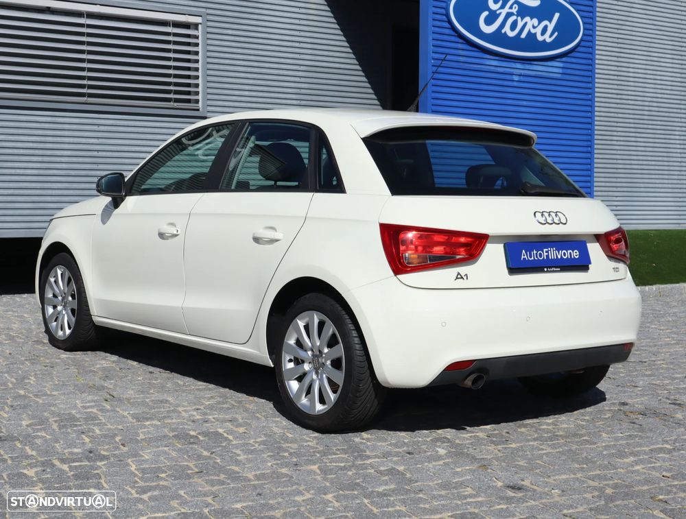 Audi A1 Sportback 1.6 TDI Advance - 18